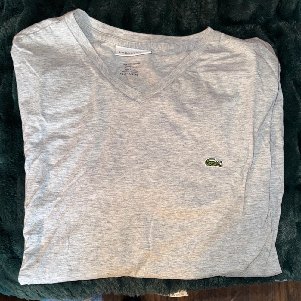 Lacoste Gray Short Sleeve V Neck Men’s XL Tee
